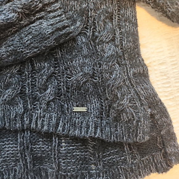 Navy Hollister Knitted Sweater Size M - Picture 6 of 7